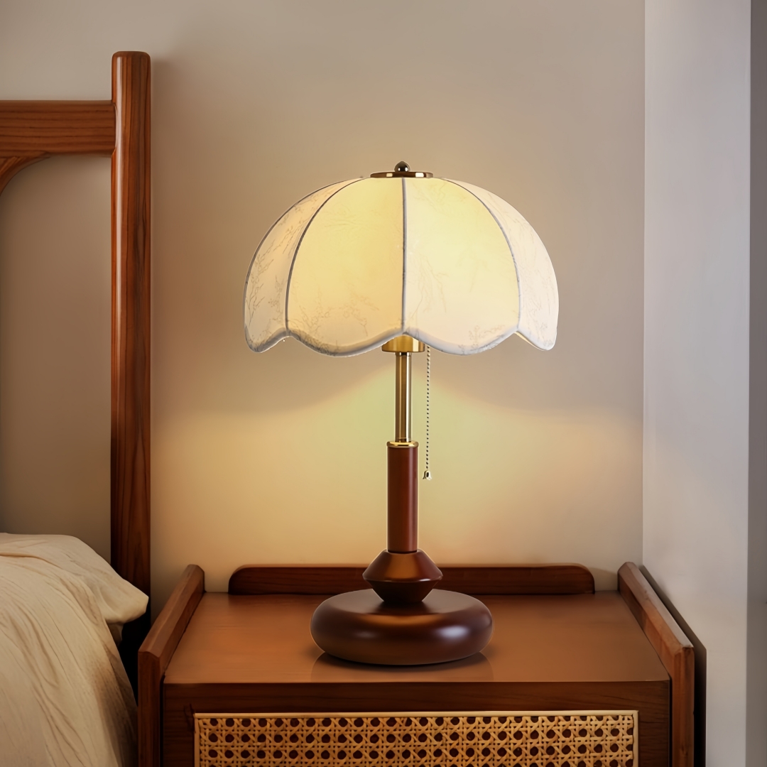 Home Of Textiles - Lampu Meja Vintage Berbentuk Kubah dengan
